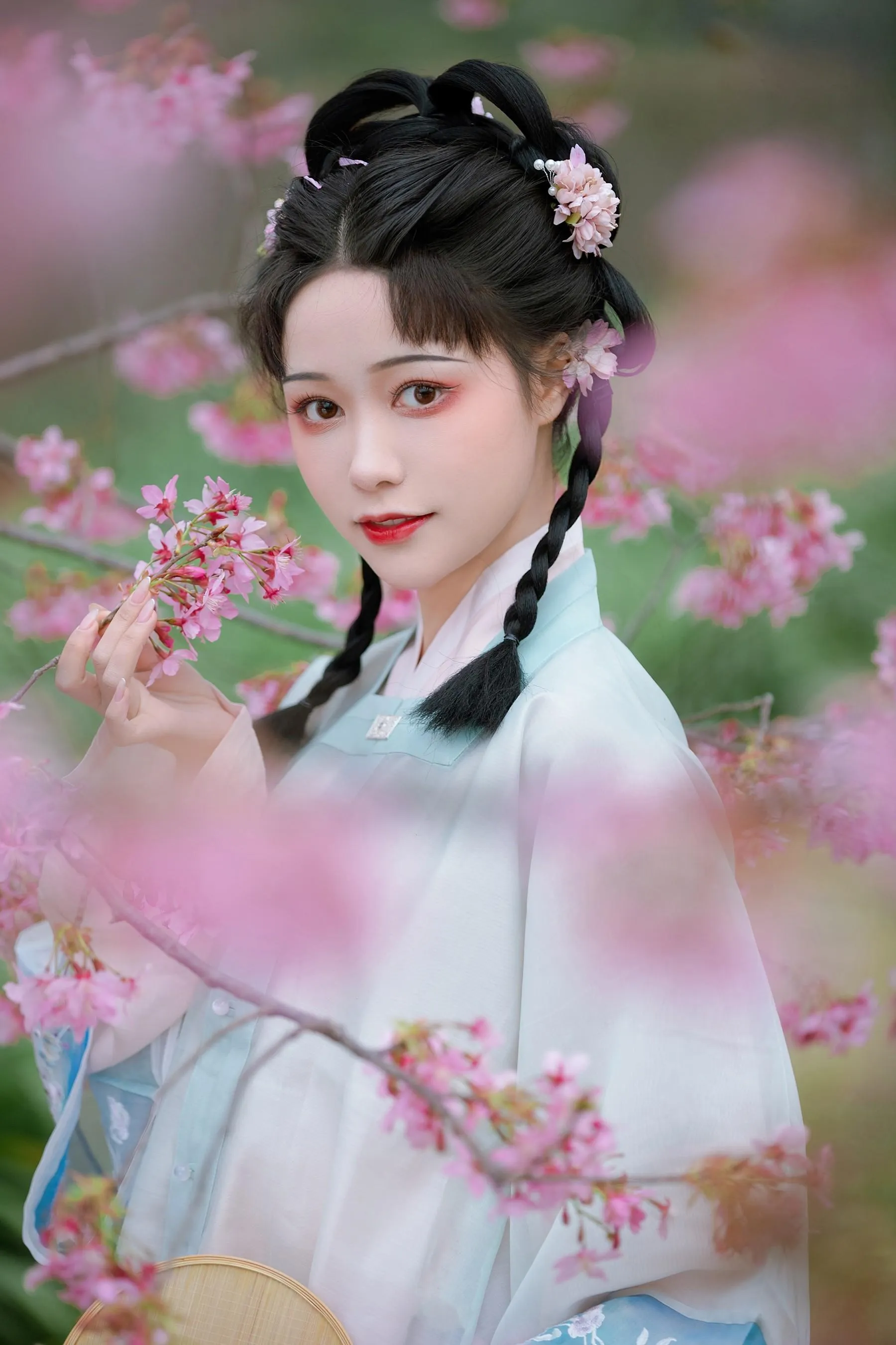 [YITUYU艺图语]2022.08.16 漫樱 梨一依 [22P]插图3